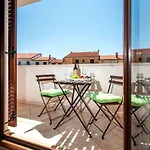 Apartments R